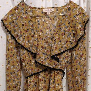 No Frills Los Angeles Vintage yellow dress